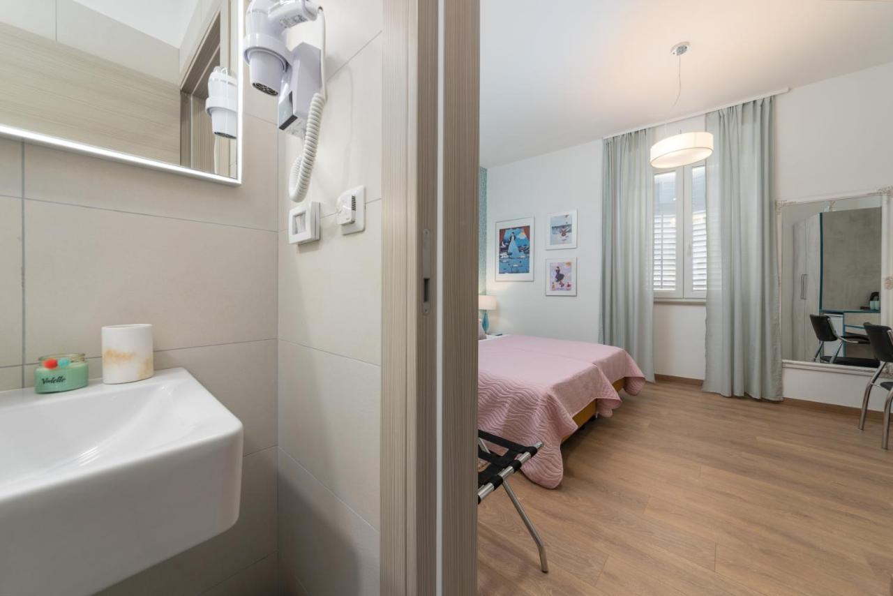 Polesana Rooms Пула Екстериор снимка